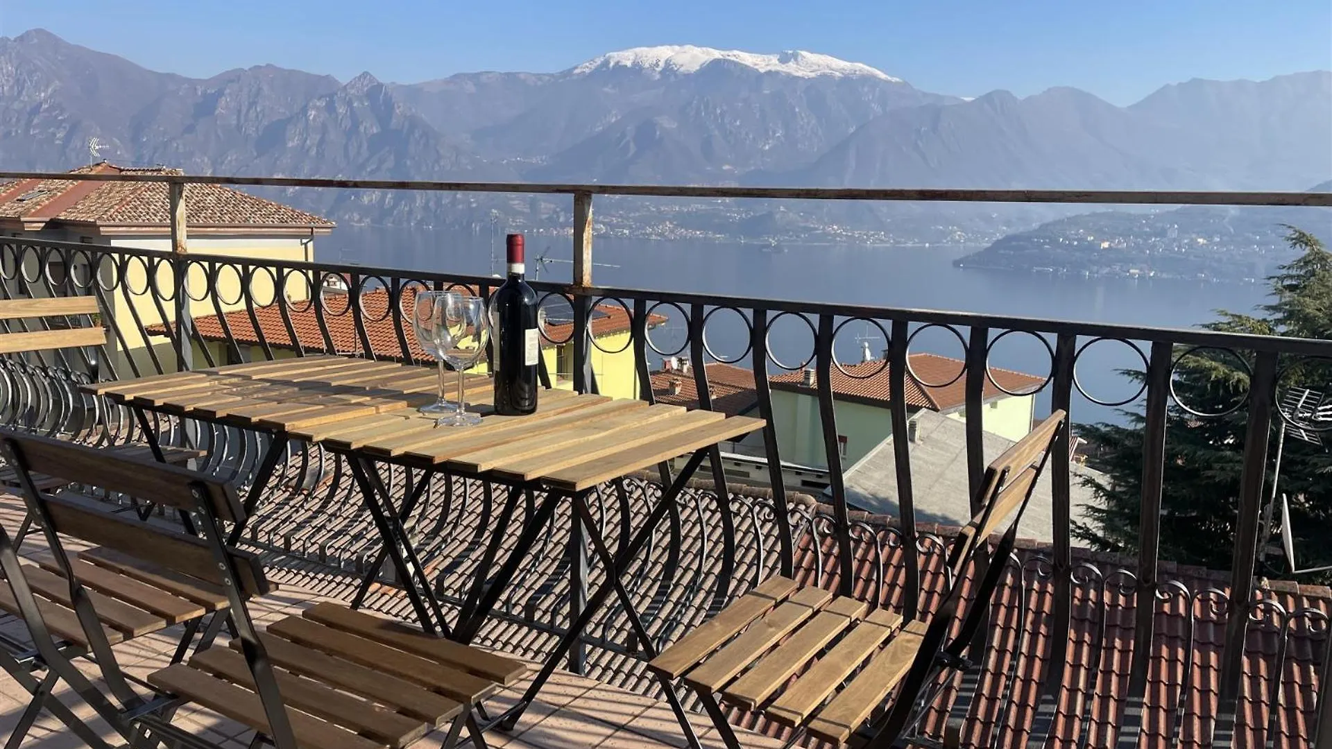Iseolakerental - Casa Unicum Tavernola Bergamasca Italy