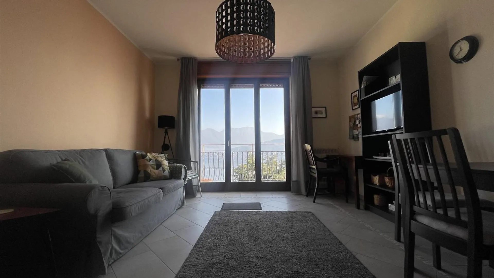 Iseolakerental - Casa Unicum Tavernola Bergamasca Apartment